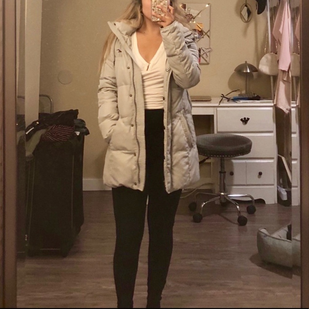 Hollister Puffer Jacket💕